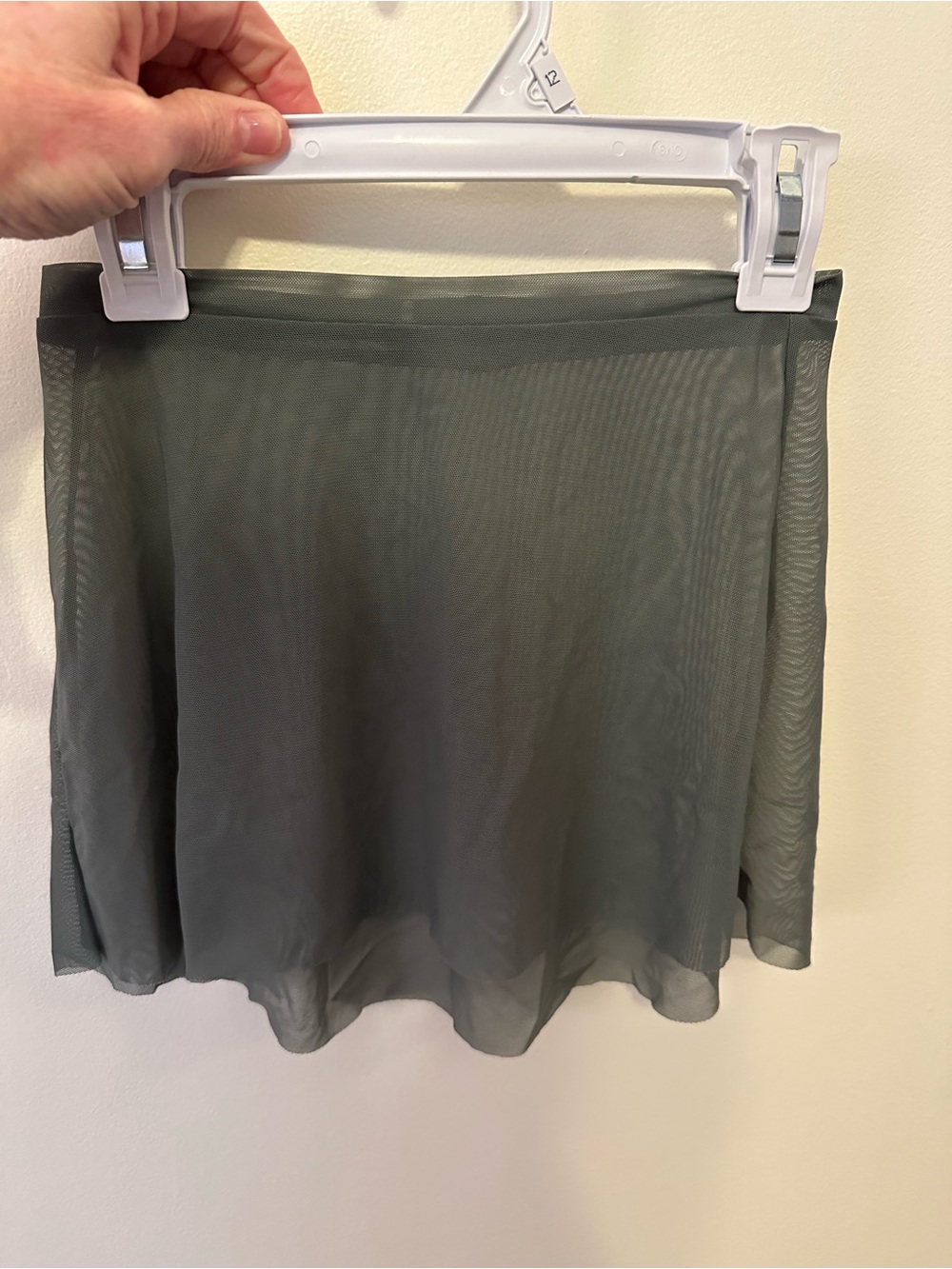 Eleve Dancewear - mesh skirt
